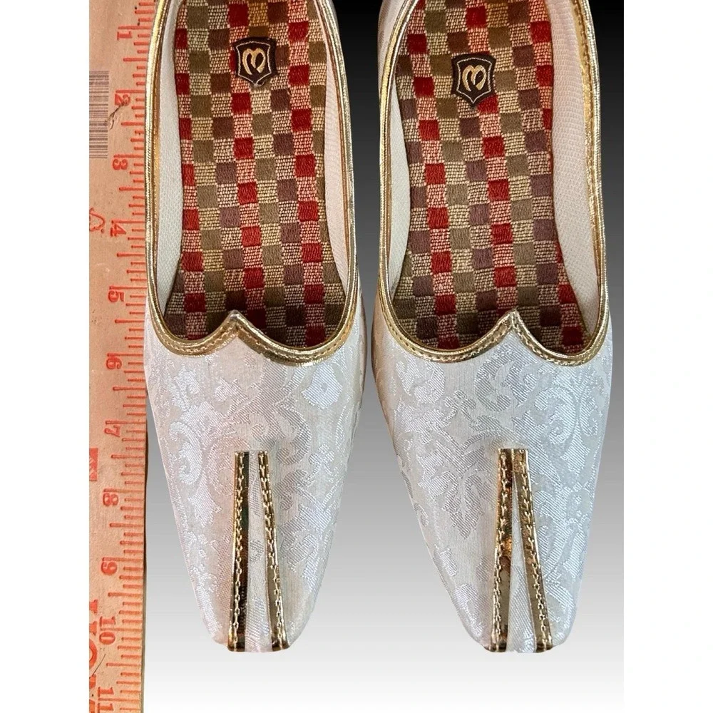 Traditional Cream Gold Brocade Mojari Jutti‎ Indian Ethnic